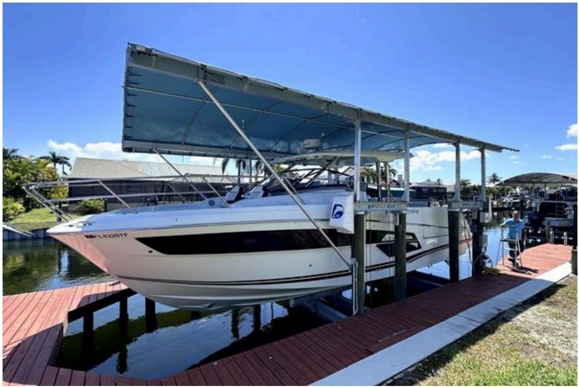 Three Yamaha F300 outboards mounted on the stern